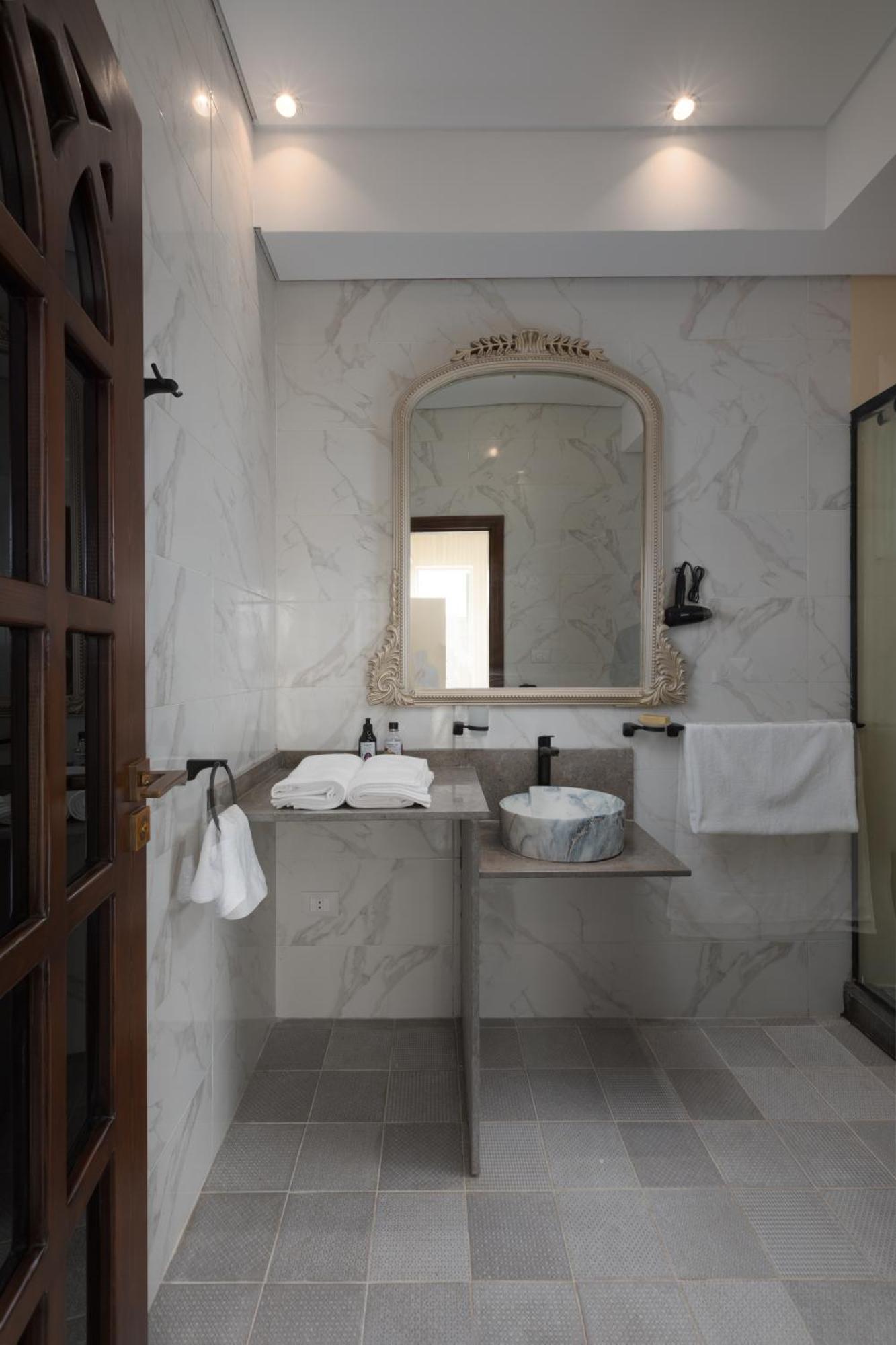 Apartamento Sunny Vintage Haven Dual Balcony, Panoramic View